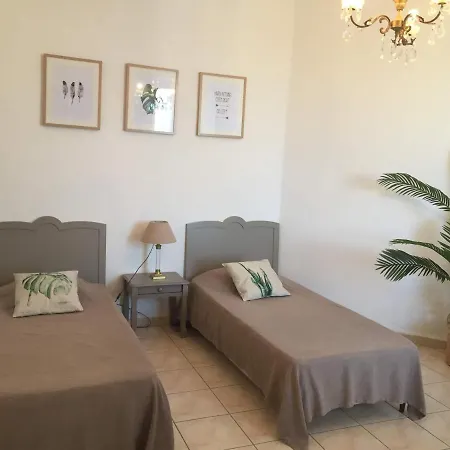 Апартаменты Appartement De 2 Chambres Avec Vue Sur La Mer Terrasse Amenagee Et Wifi A Pietrosella