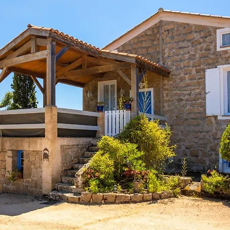 Appartement De 2 Chambres Avec Vue Sur La Mer Terrasse Amenagee Et Wifi A Pietrosella